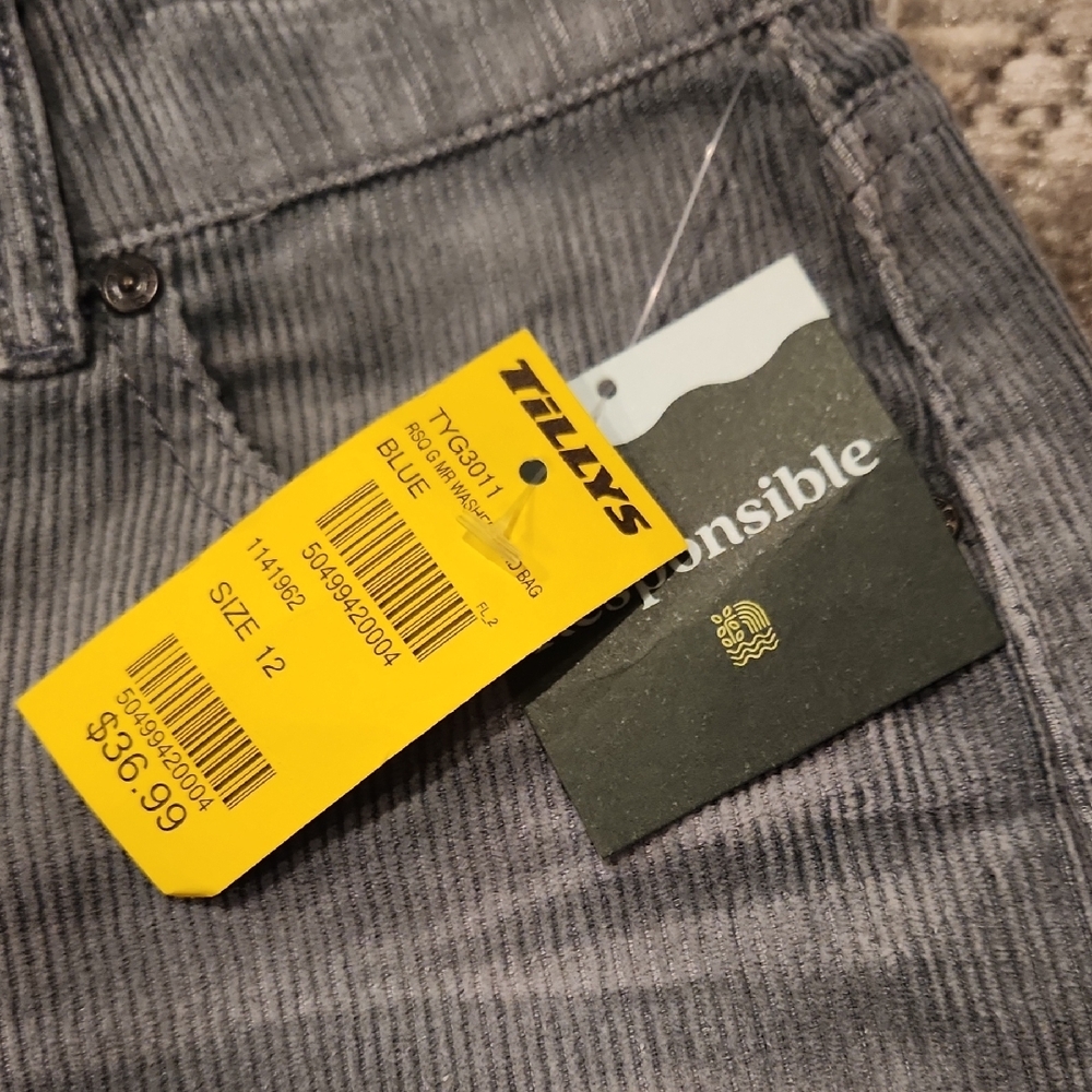 RSQ Kids Light Gray Casual Jeans - Picture 4 of 8